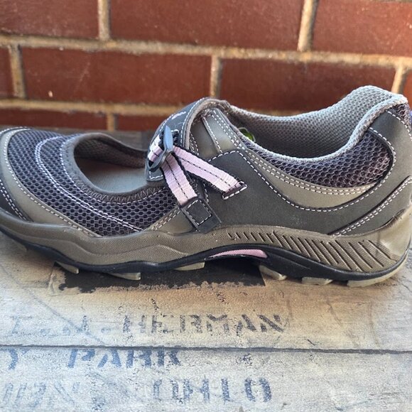 Ahnu Mary Jane Sandals Womens Sz 7.5 Slip on Gray  Pink/Purple Gorpcore Outdoor - Picture 9 of 14